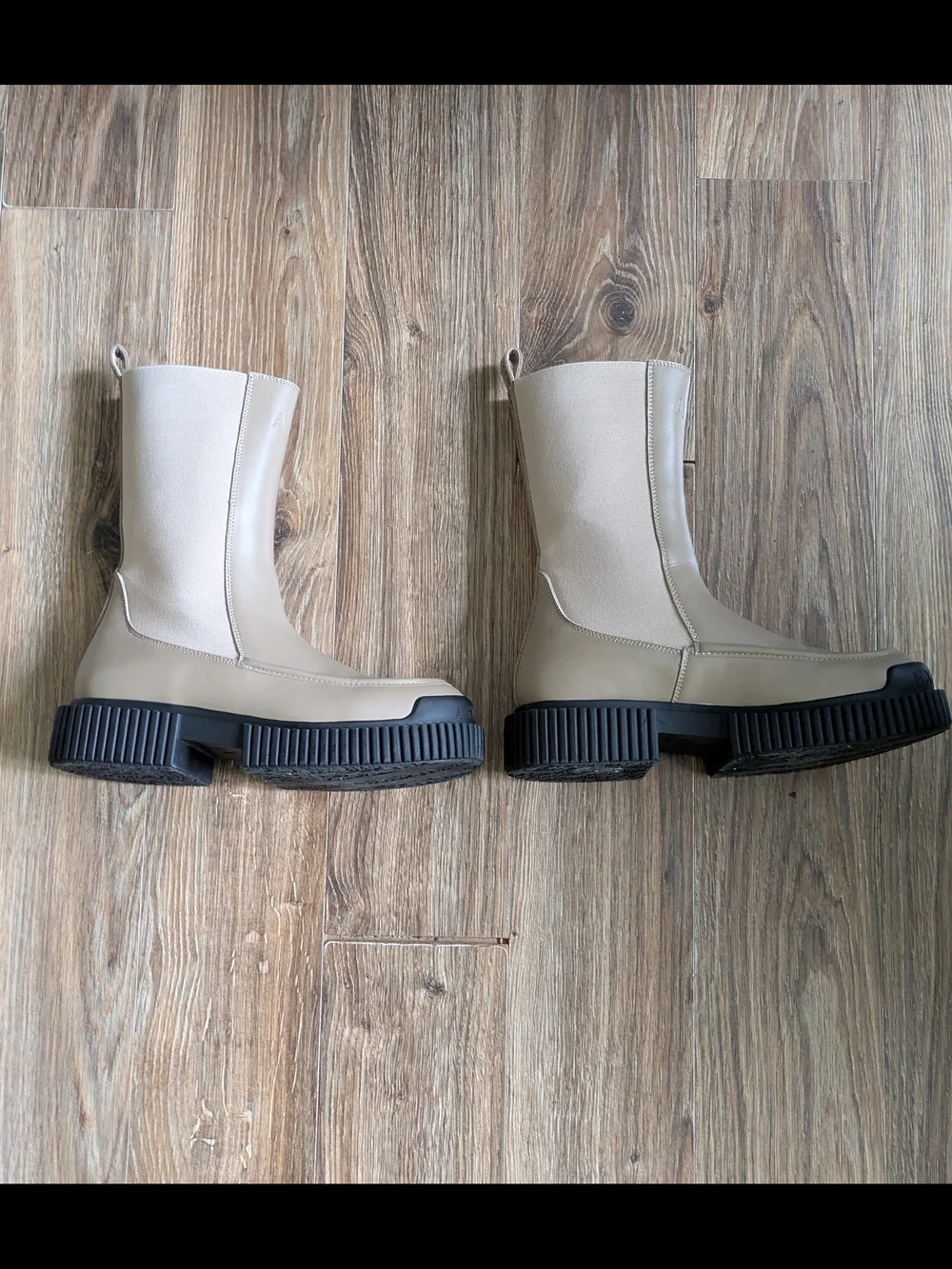 ARMANI EXCHANGE Platform Mid-Calf Chelsea Boots 8.5